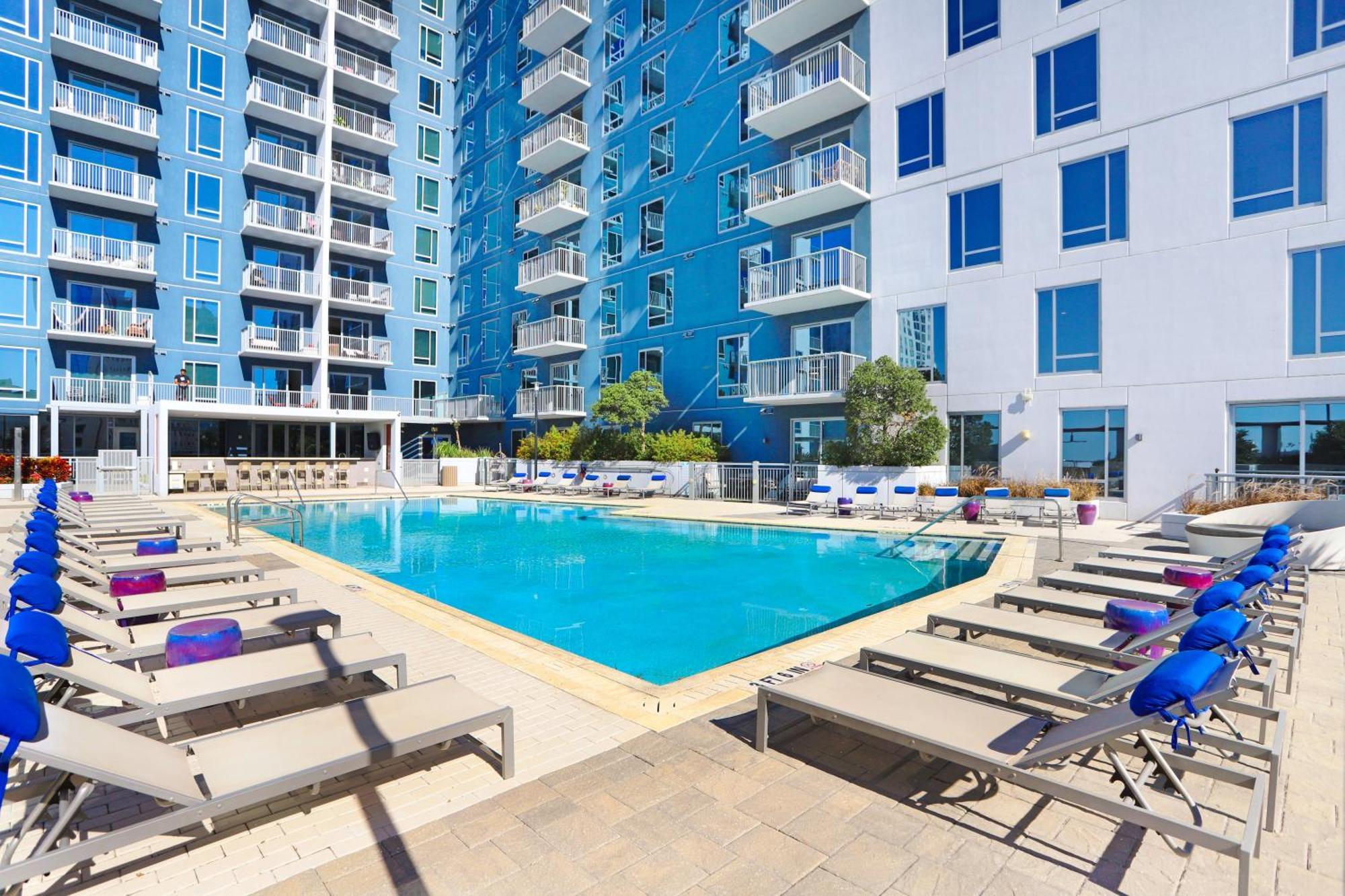 Downtown Tampa Gem 1-Bd W/Pool, Gym, & Sky Lounge Apartment Ngoại thất bức ảnh