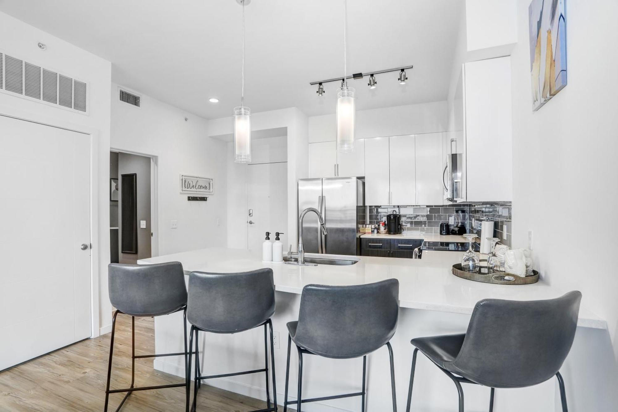 Downtown Tampa Gem 1-Bd W/Pool, Gym, & Sky Lounge Apartment Ngoại thất bức ảnh